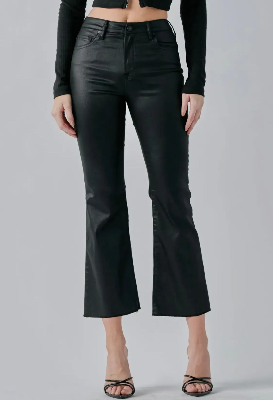Hidden-Black Coated Cropped Flare