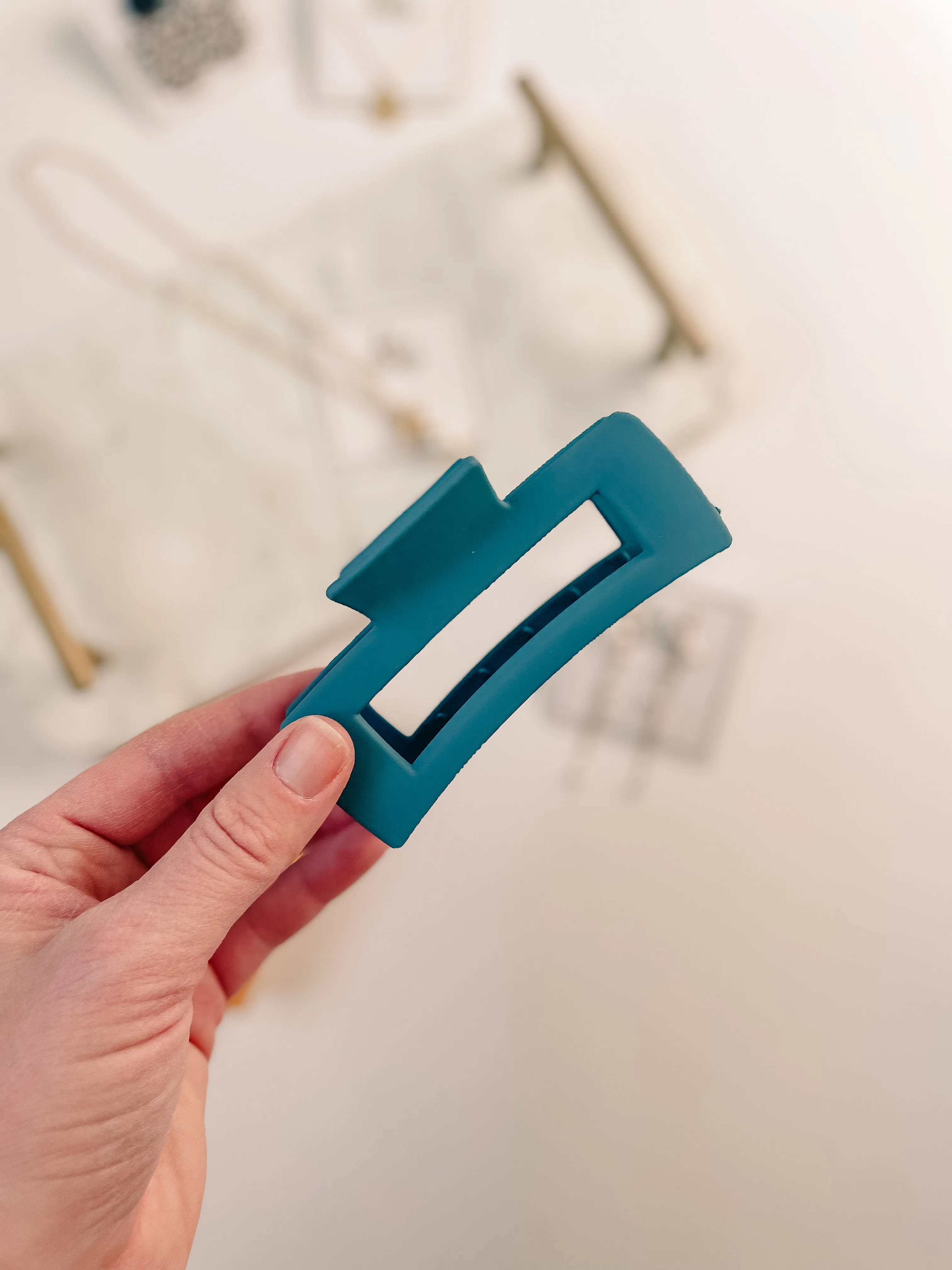 The Nora Hair Clip