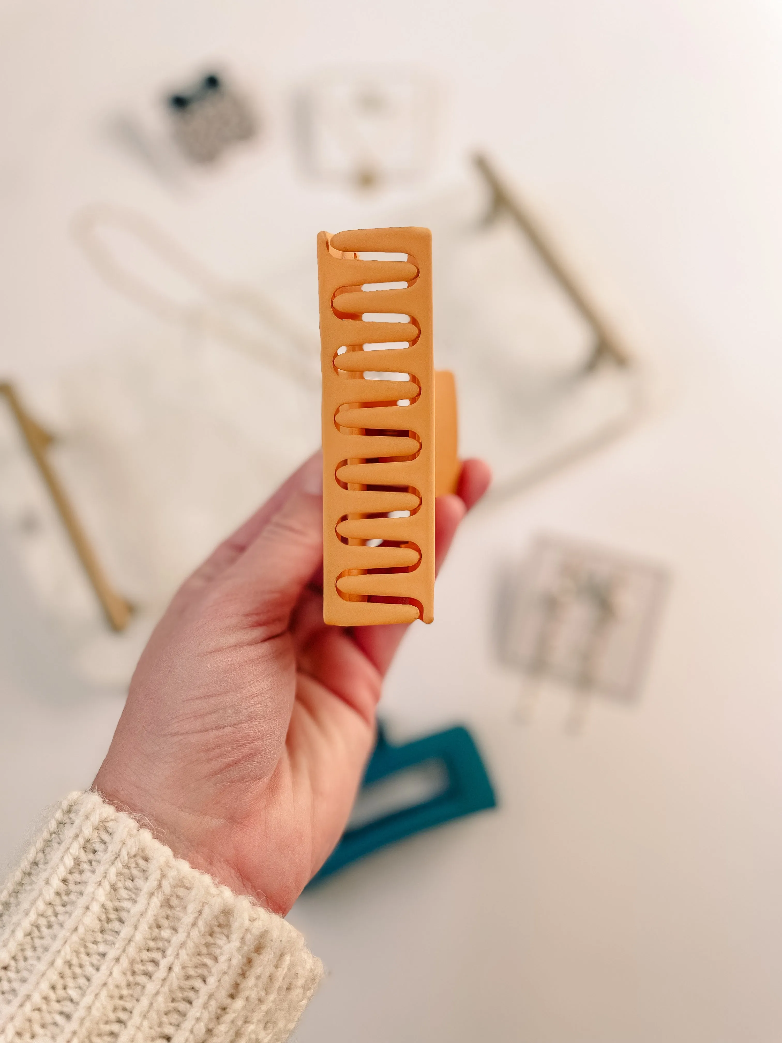 The Nora Hair Clip