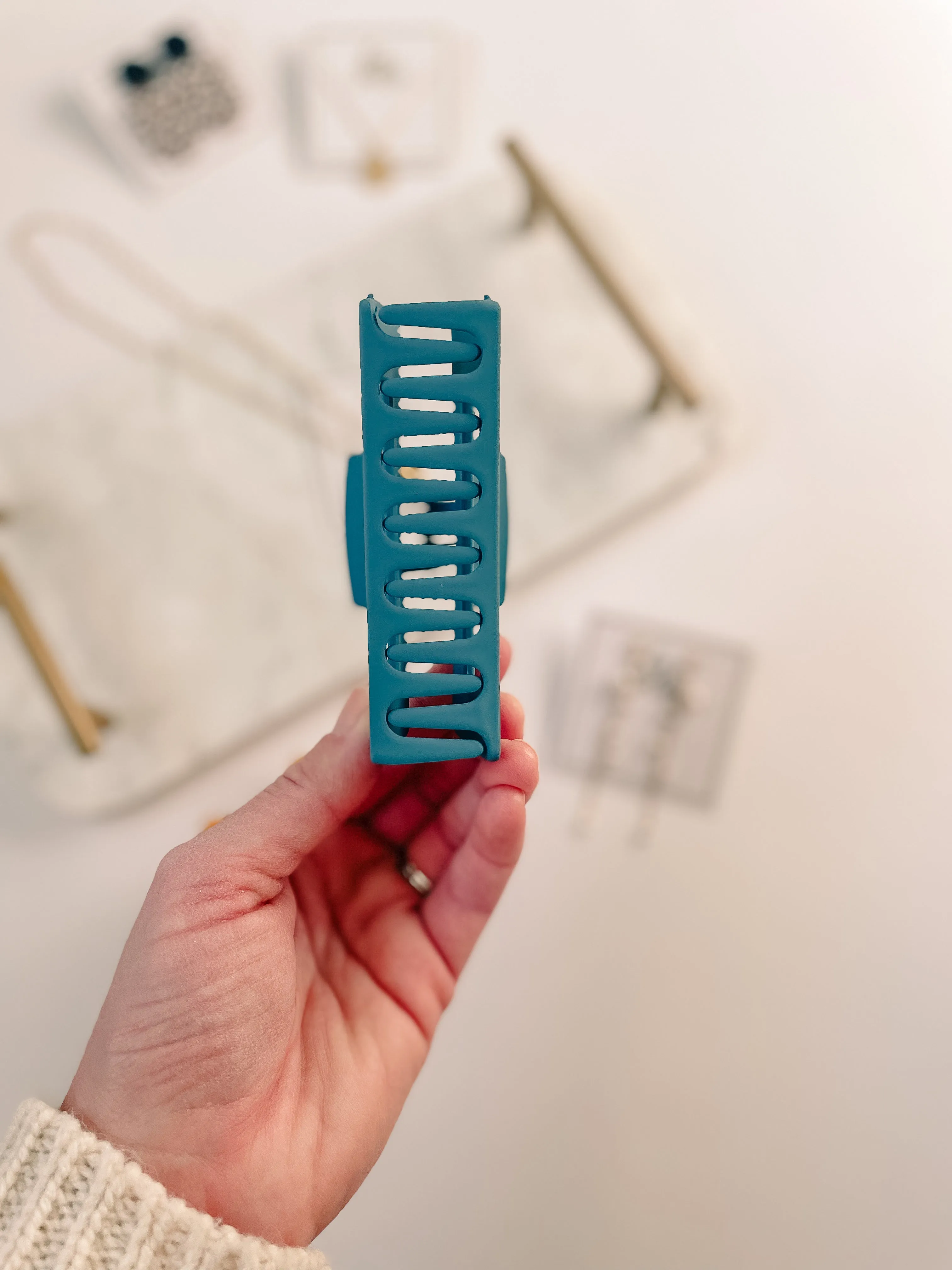 The Nora Hair Clip