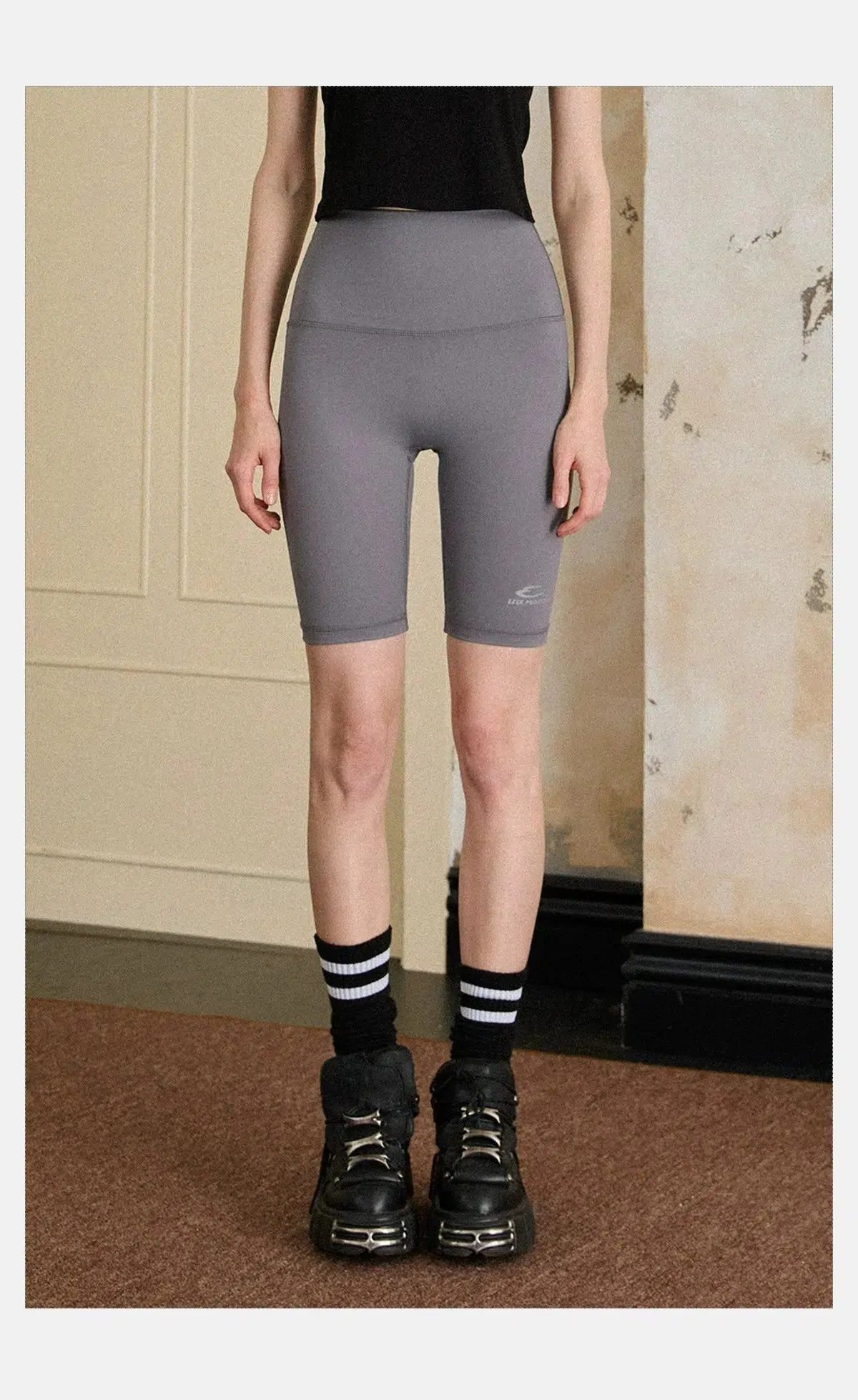 Tom Sporty Versatile Tight Fit Shorts