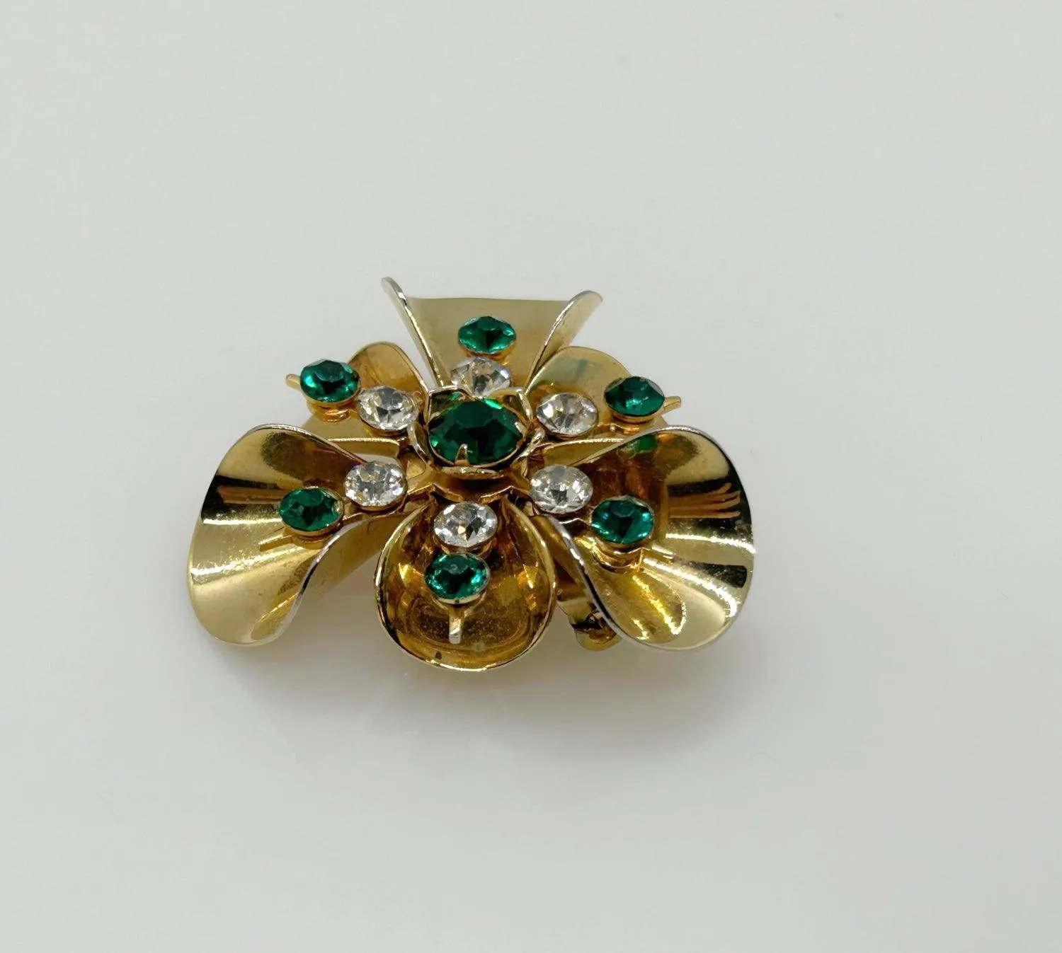 Versatile Vintage Green and White Rhinestone Pin-Pendant