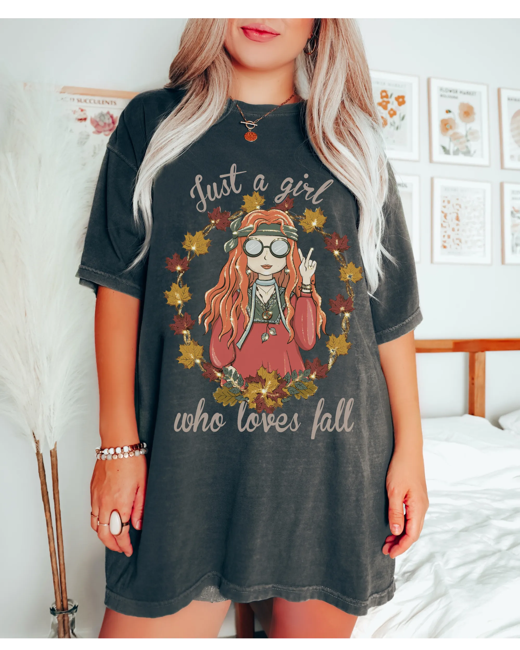 Women's Cute Fall Comfort Colors® T-Shirt, Women's Just A Girl Who Loves Fall Lover T-Shirt